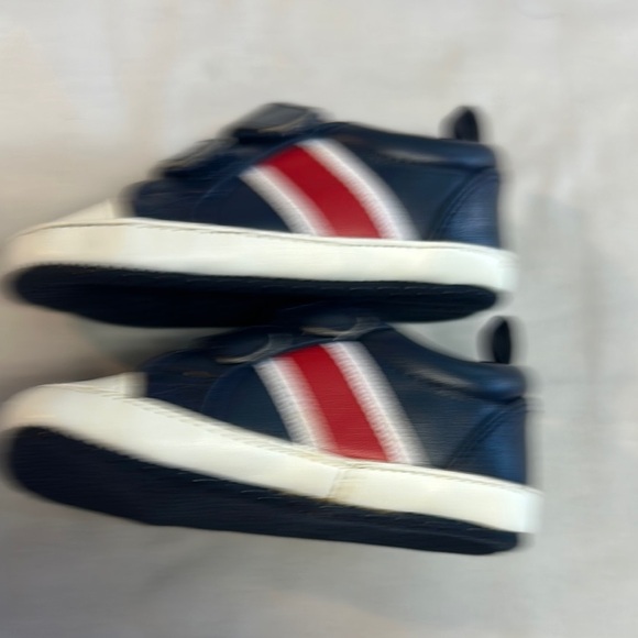Tommy Hilfiger Blue and Red Sneakers with Sporty Design - Picture 3 of 7